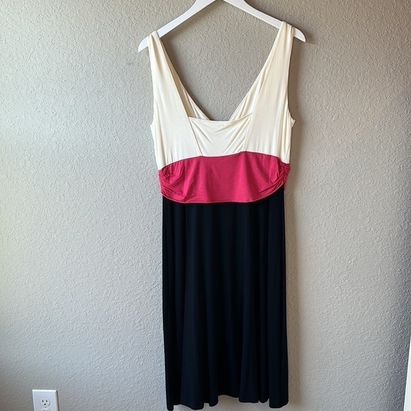 Karen Alexander Surplice Neckline Dress Size Large - Picture 4 of 8